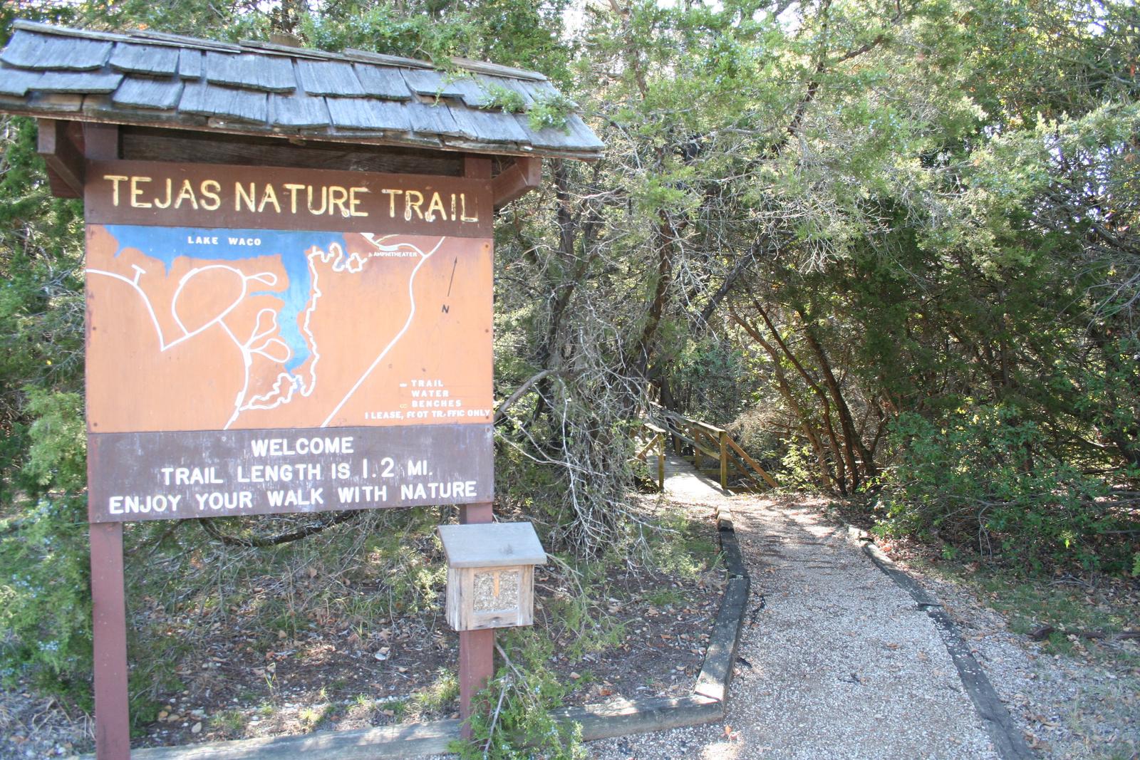 Tejas trail entranceEntrance to Tejas Nature Trail
