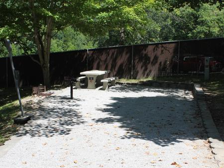 A photo of Site 001 of Loop TCLP at FLOATING MILL PARK with Picnic Table