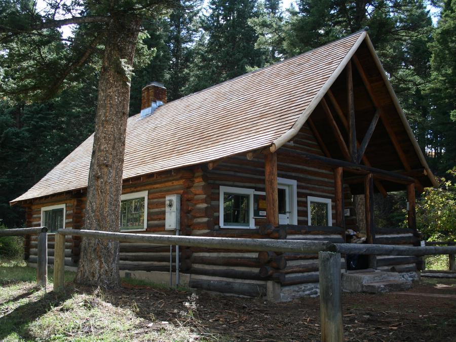 Bear Creek Cabin, Beaverhead-Deerlodge National Forest - Recreation.gov
