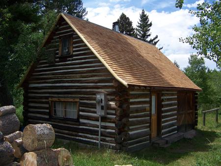 Preview photo of Bear Creek Bunkhouse (Beaverhead-Deerlodge National Forest, MT)
