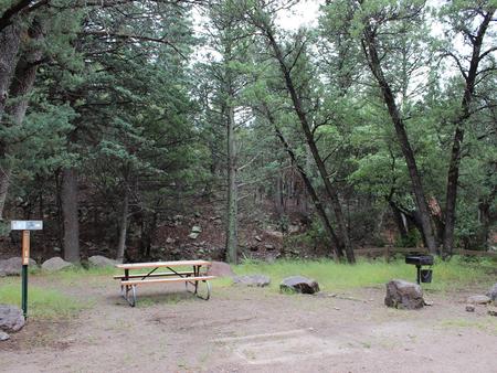Campsite #18 is a long site best for trailers and motorhomes along Bonita Creek that runs seasonally.Campsite #18