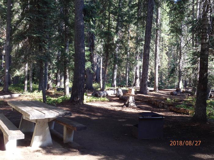 Lodge Pole CampgroundCampsite 33