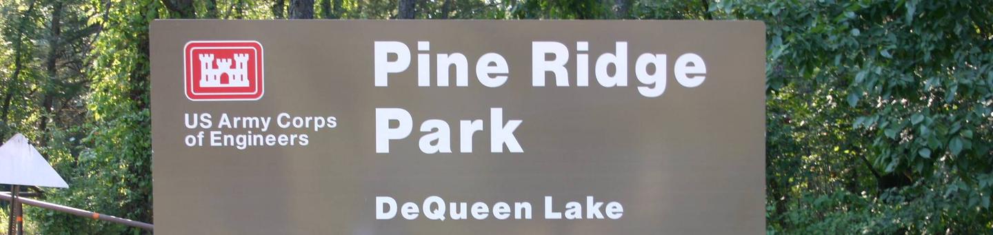 De Queen Lake Pine Ridge ParkSign