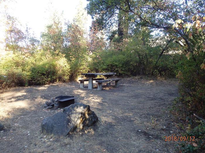 Cottonwood CampgroundNice open site with views of the surrounding area