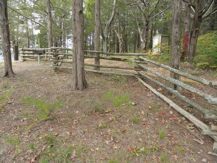 3B Sewell Bend B fence that separates the camping area from the horse trail3B Sewell Bend B