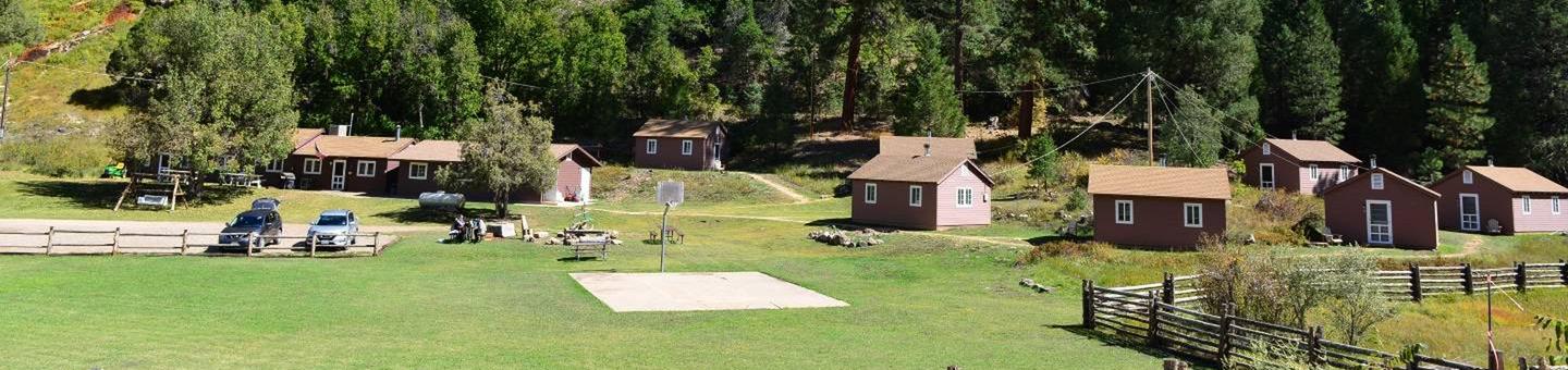 View of site showing all common areas and cabinsBig Springs Cabin Site is nestled in the Ponderosa Pines on the Kaibab National Forest near the north rim of the Grand Canyon. 