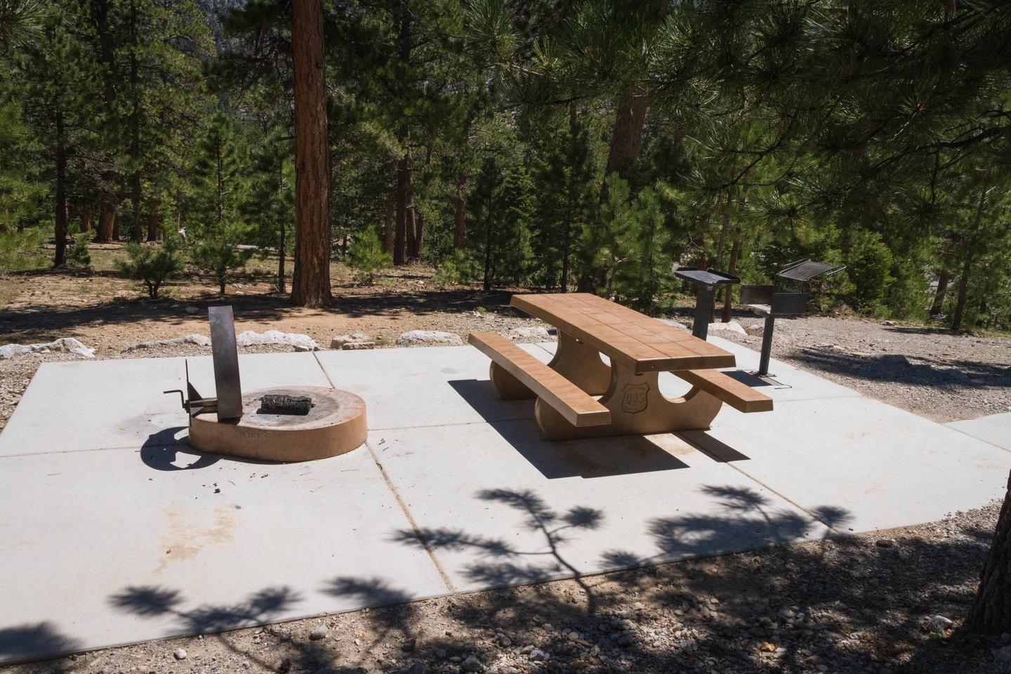 Site 60Site 60 fire ring and table