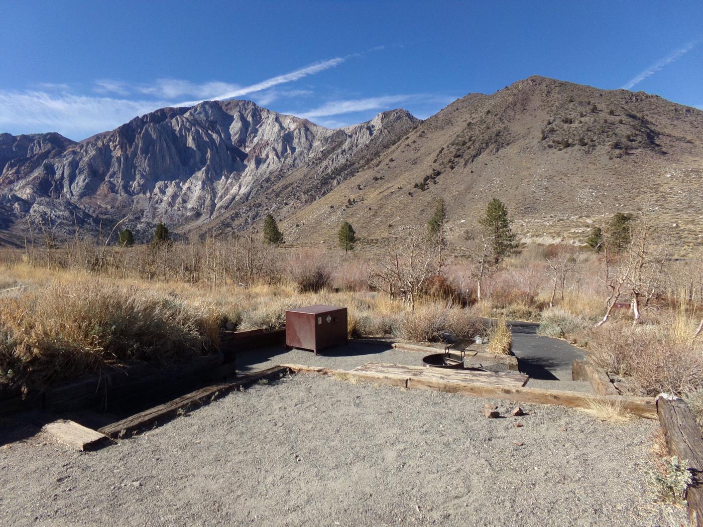 Escape to Serenity: Convict Lake Campground, Your Northern California Oasis