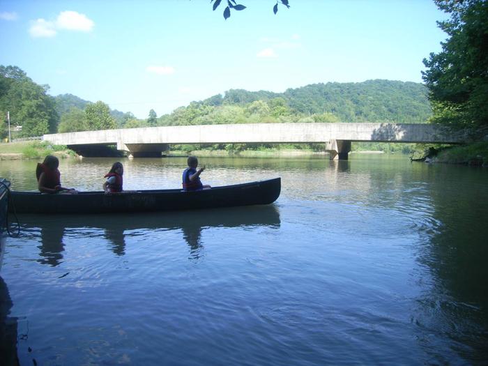 Kayaking and canoeing is a pleasant way to enjoy the beauty at Dewey Lake.Visitors enjoy canoeing at German Bridge (Dewey Lake's head waters). 