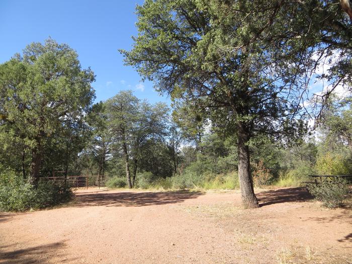 Houston Mesa, Horse Camp site #16 featuring entrance and parking, picnic area and horse corral.