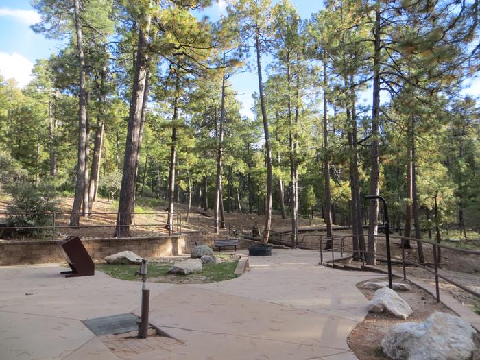 Rose Canyon Campground Group Site scenic picnic area and fire pit. 