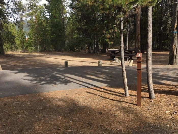 Site 4Paulina Lake Campground