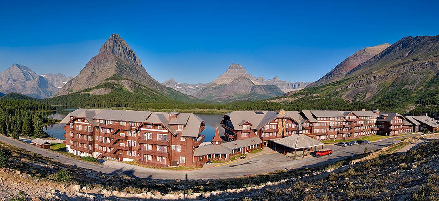 Many Glacier Hotel