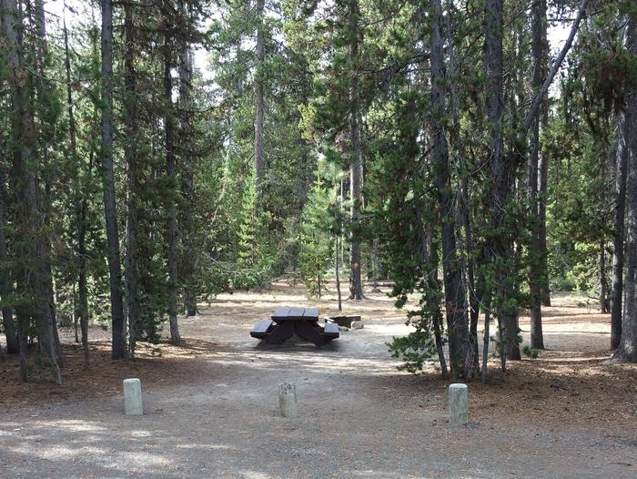 Site 68Paulina Lake Campground