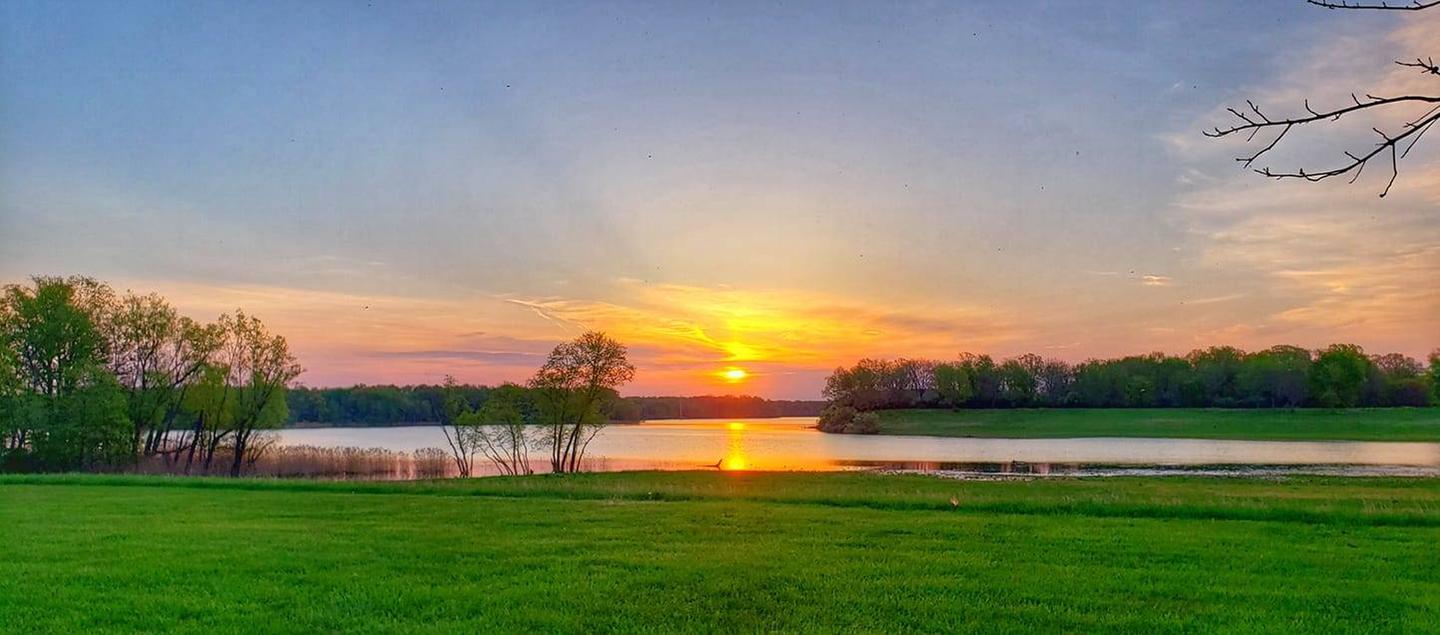 Rend Lake Sunrise at the Auxiliary Spillway