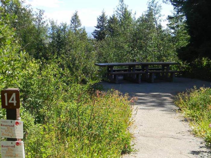 Beautiful mountain views of several summits surround you with shade, picnic table, fire pit and tent pads and family friendly trails nearby.Shafer Butte Site #14