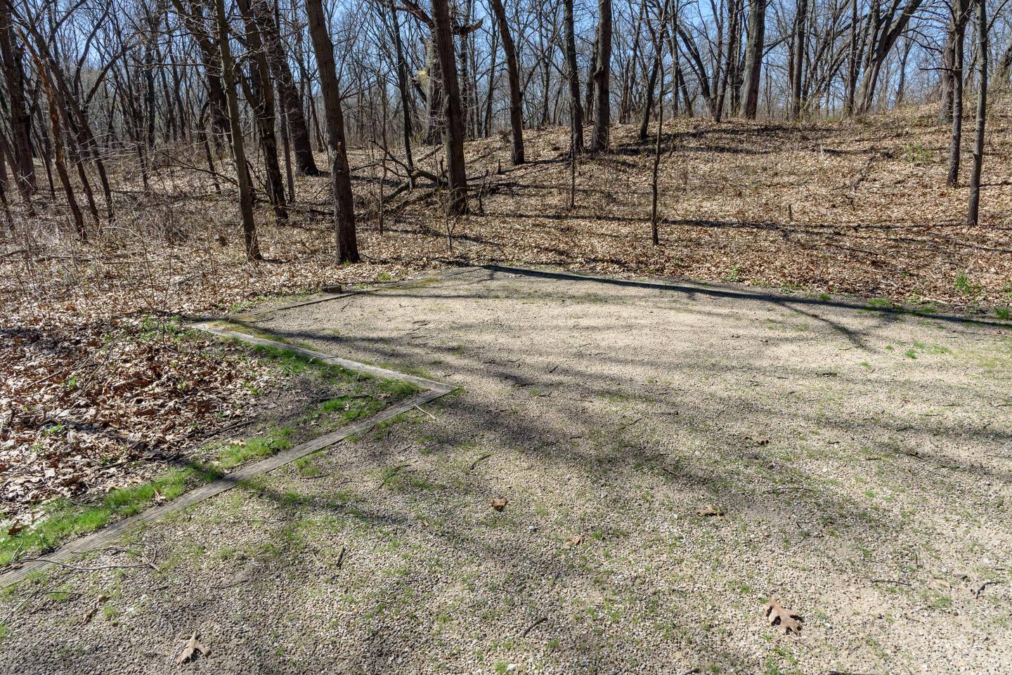 40 foot driveway with nice shaded tent pad.Campsite M11, shares driveway with site M10.