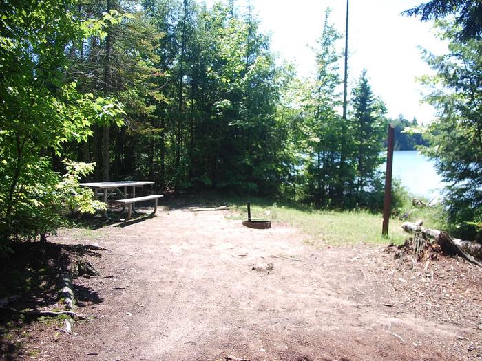 Pete's Lake Campground site #08A