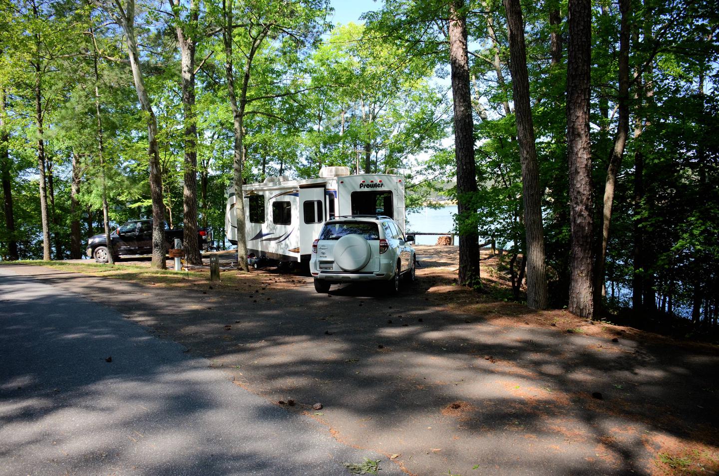 Pull-thru entrance, driveway slope, utilities-side clearance.McKinney Campground, campsite 44.
