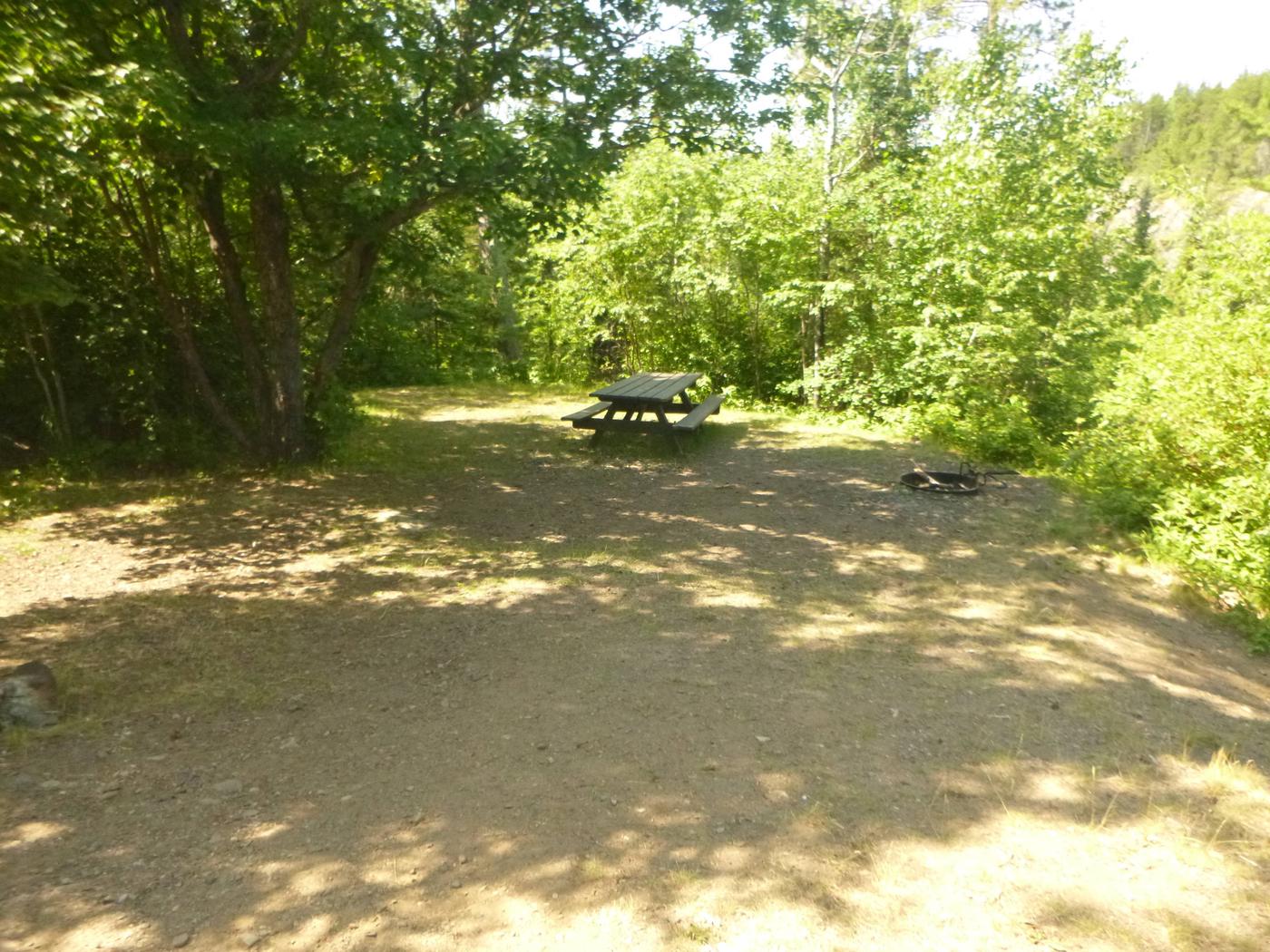 Escape to Illinois Trails End Campground: Your Gateway to Adventure