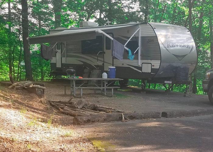 Awning-side clearance.Upper Stamp Creek Campground, campsite 18