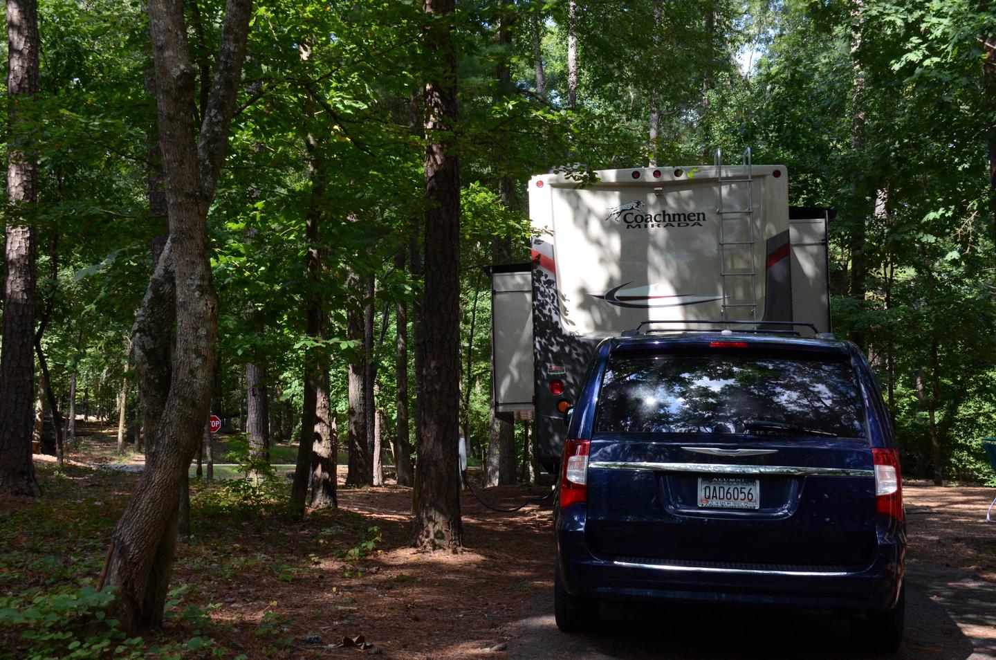Pull-thru entrance, utilities clearance.McKinney Campground, campsite 19.