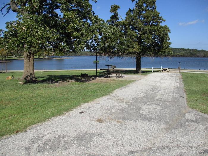 Site 4 - Rocky PointSite 4 offers a great lake view and asphalt drive.