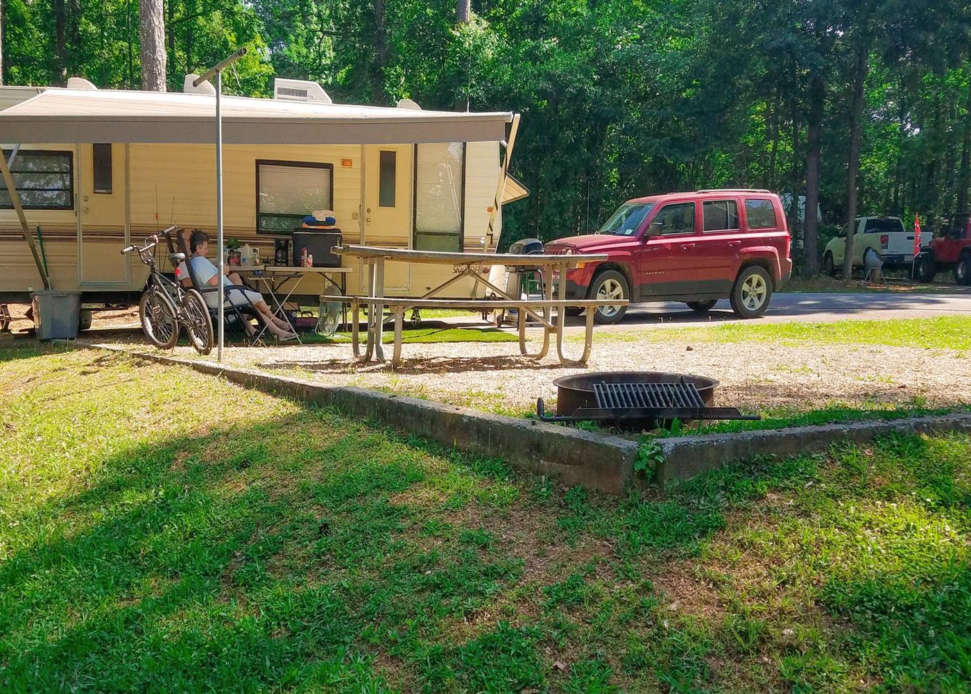 Escape to Serenity: Your Guide to Georgia's Victoria Campground