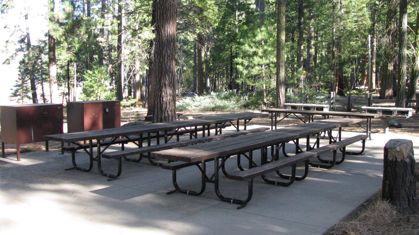 Pinecrest Day Use Area Cedar Group Site Picnic Tables Pinecrest Day Use Area Cedar Group Site Picnic Tables