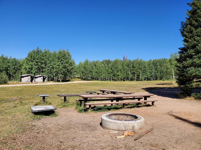 Lake Canyon Campground - Rolfson Group Site B