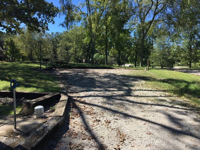 WILLOW GROVE CAMPGROUND SITE #4 SHADEWILLOW GROVE CAMPGROUND SITE #4 