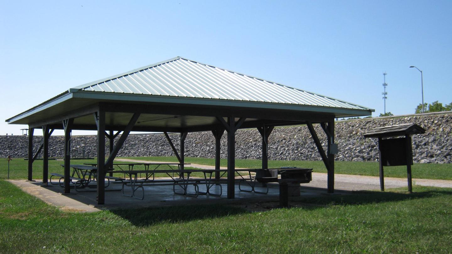 Overlook Picnic Shelter 4