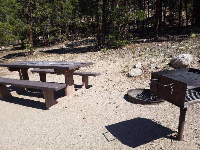 Lakeview Campground, Site A4