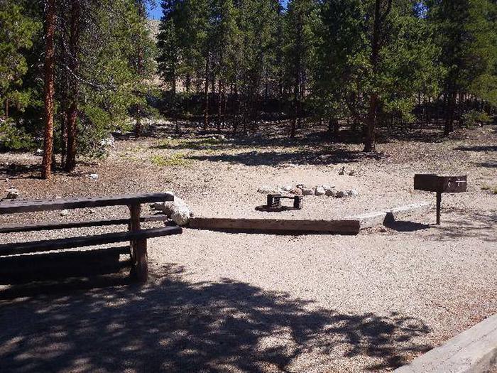 Lakeview Campground, Site A6