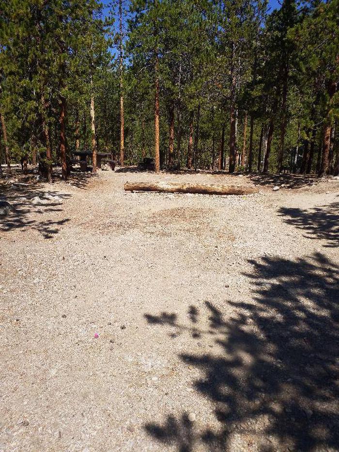 Lakeview Campground, site A10 parking