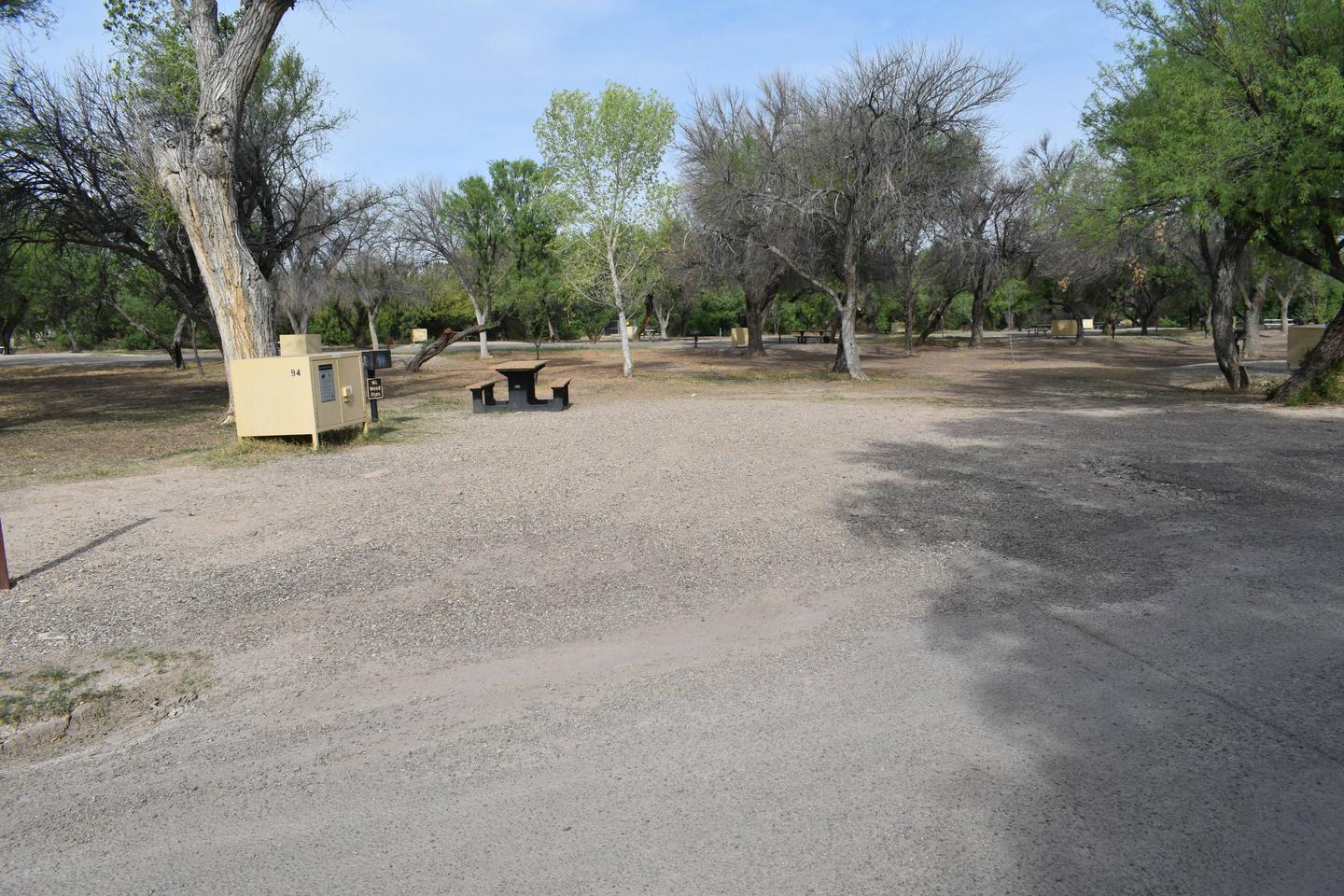 Rio Grande Village #94Spacious parking and camping area for site 94