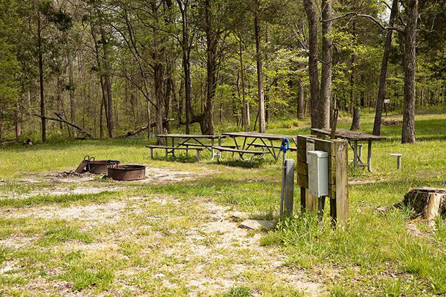 Maple Spring Site 2.Equestrian/Group, RV, Tent Site 2
Water/Electric
