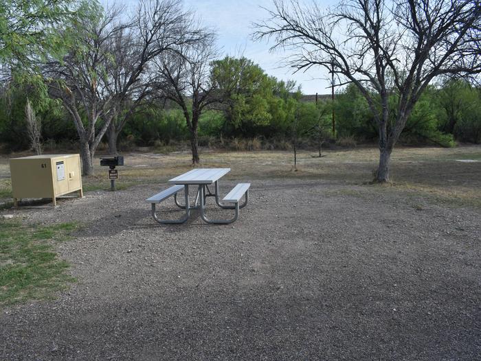 Site sits in the shade of the CottonwoodsCamping area for Site 61