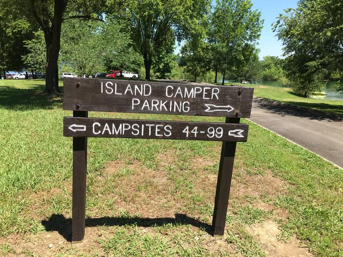 LILLYDALE CAMPGROUND SITE # 102 ISLAND CAMPER PARKING SIGN