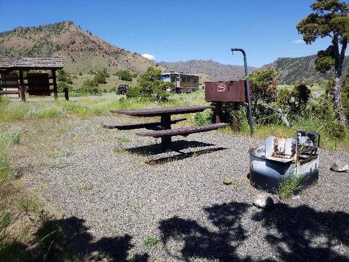 Rex Hale Campsite 29 - Picnic Area, picnic table, fire ring, bear box Rex Hale Campsite 29 - Picnic Area