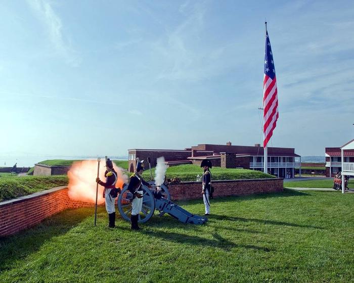 Cannon Demonstration at Fort McHenryCostumed Interpreters provide a Cannon Demonstration at Fort McHenry