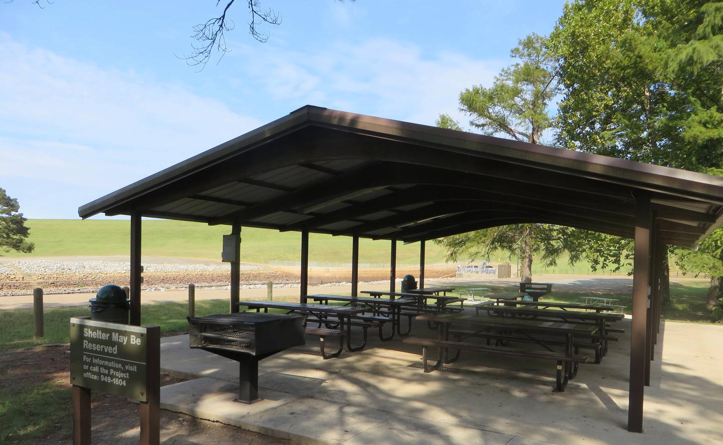 Picnic Shelter Available for RentThis picnic shelter is available in the Tom Merrill Recreation Area.  Pavilion fee is $50 a day and shelter reservations may be made by calling (318) 949-1804, or by reserving on recreation.gov. Pavilion can hold a maximum capacity of 75 people. Located within walking distance of the comfort stations and the outlet channel. 