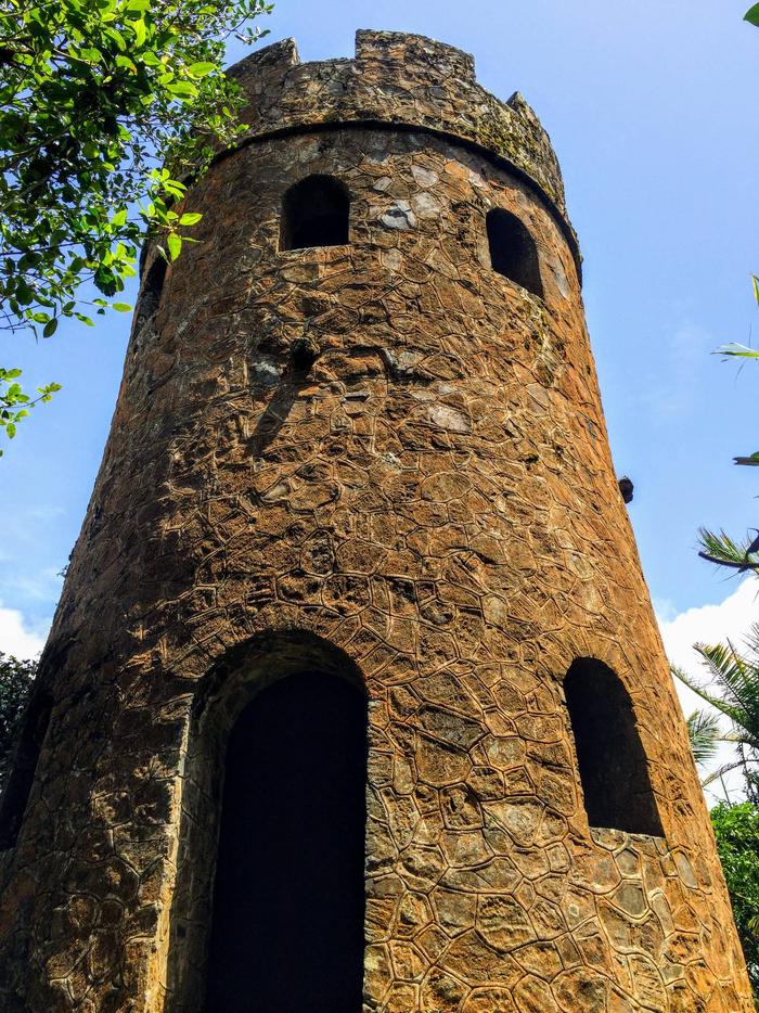 Torre de Observación de Monte Britton. Mt. Britton Observation Tower.