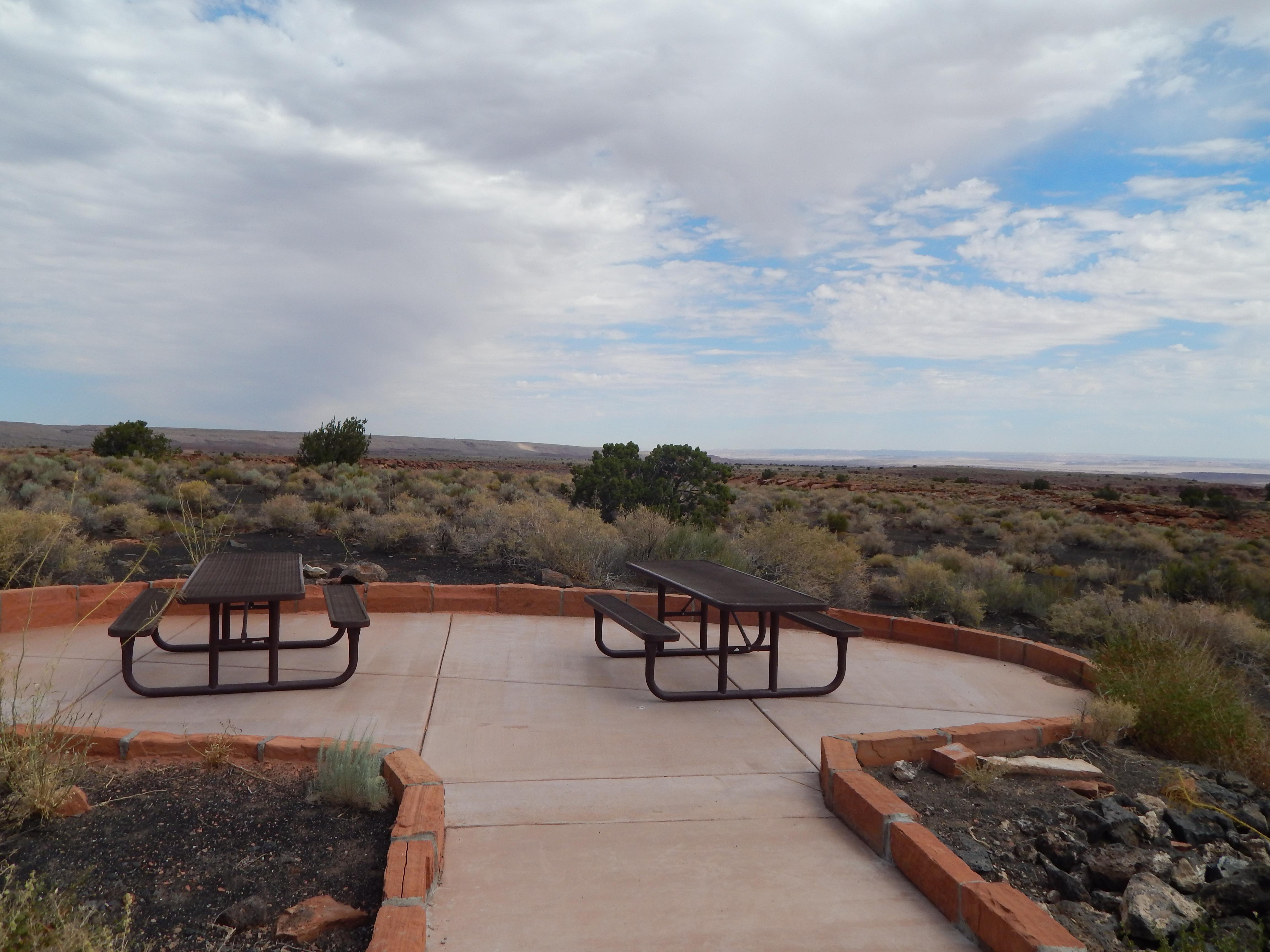 Visitor Center Picnic Tables