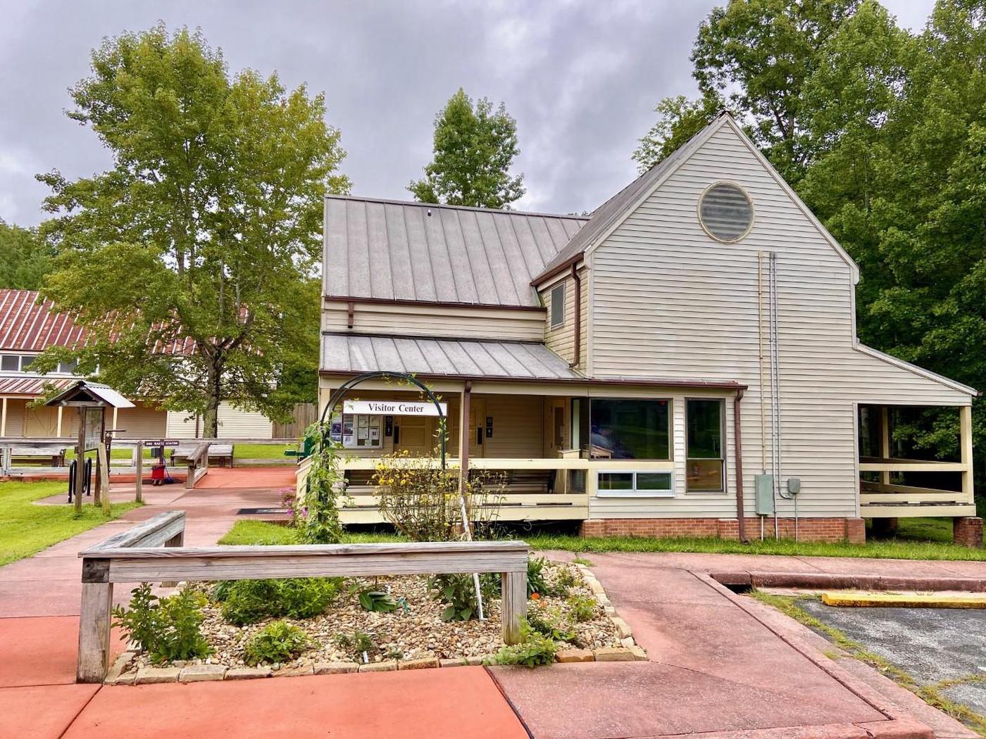 Bandy Creek Visitor Center, Big South Fork National River & Recreation ...