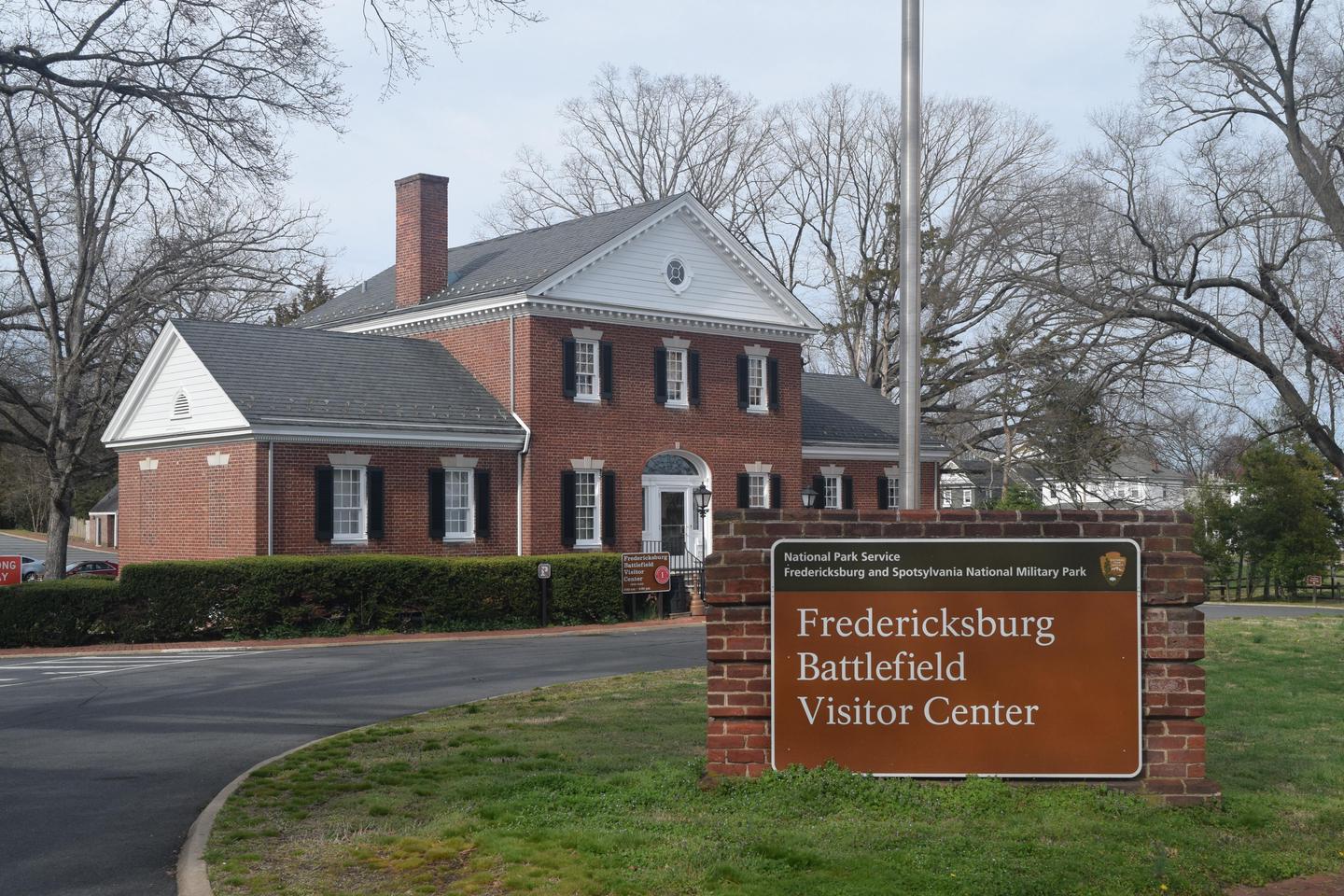 Fredericksburg Visitor Center, with signCome inside the Fredericksburg Battlefield Visitor Center for orientation, exhibit, and the park film.