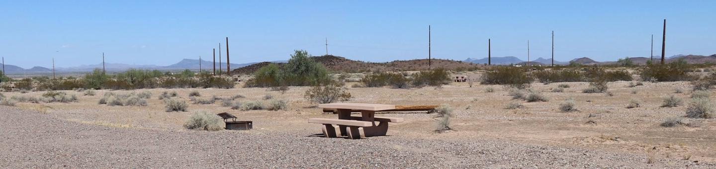 Standard SiteStandard site featuring:
-Steel fire ring
-Concrete picnic table
