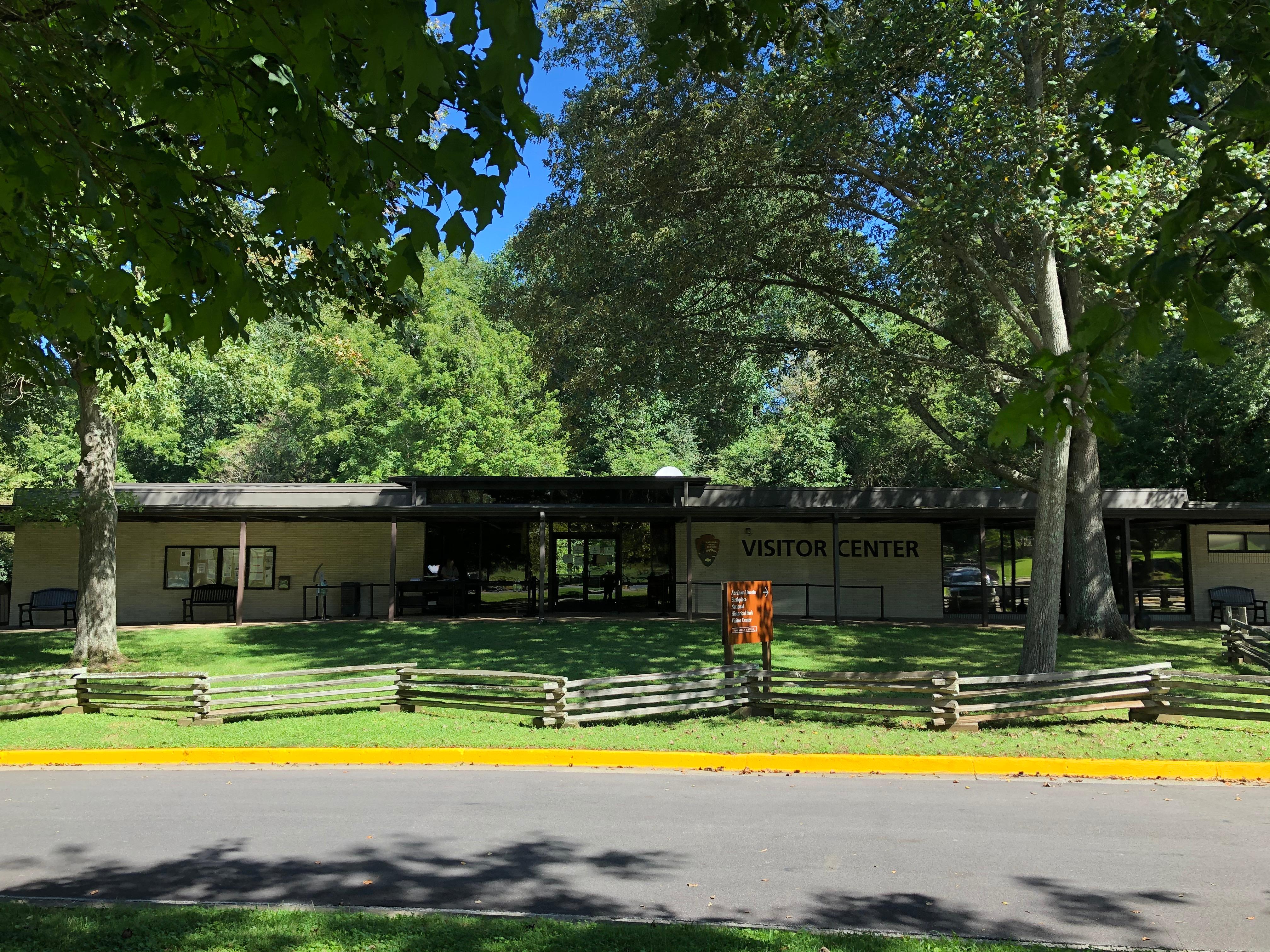Visitor Center At Abraham Lincoln Birthplace