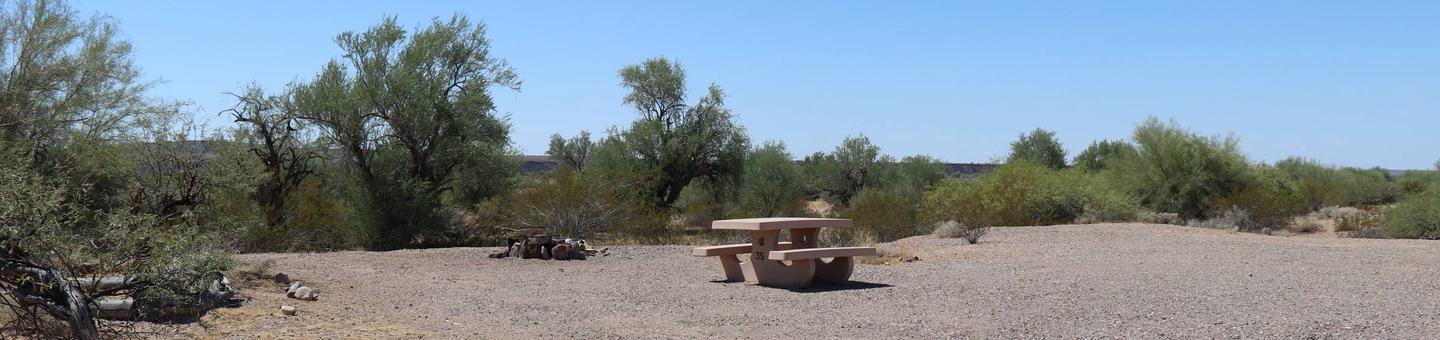 Standard SiteStandard site featuring:
-Steel fire ring
-Concrete picnic table
