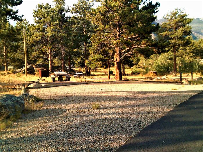 A 9730' pull-along RV site